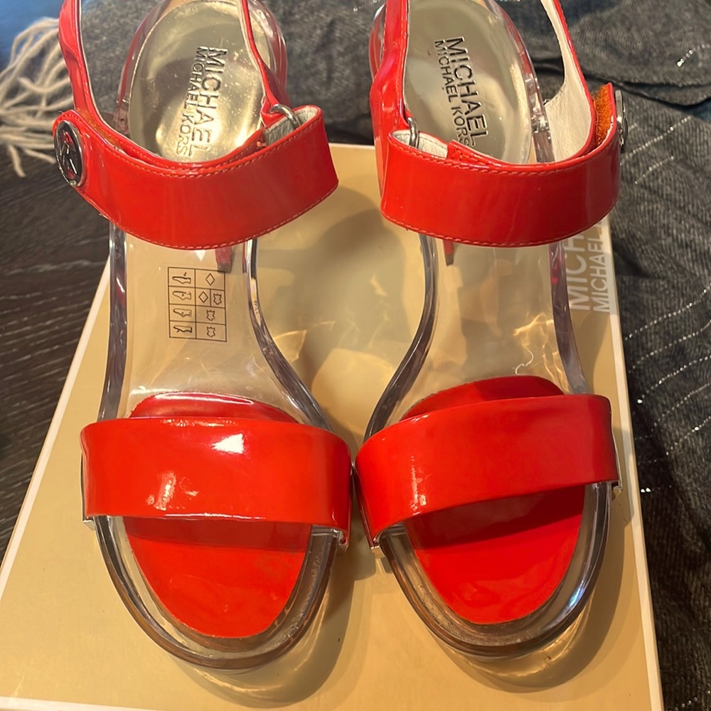 Michael Kors coral orangy red size 9 with 3 inch heel